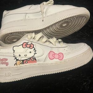 Hello Kitty Kids Sneakers - White and Pink Delight